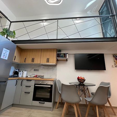 City Center Loft With Private Parking Kavála Exterior photo