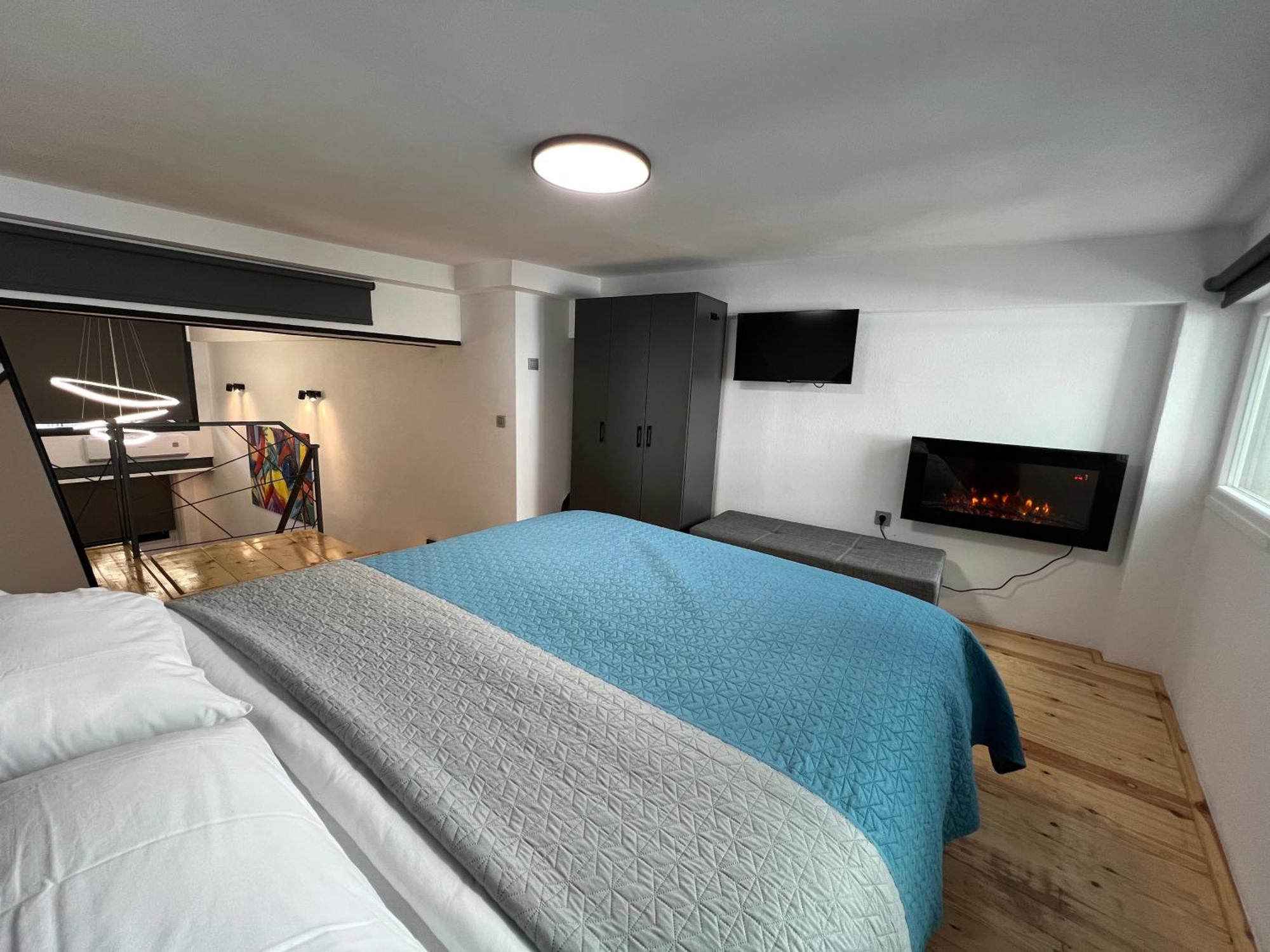 City Center Loft With Private Parking Kavála Exterior photo