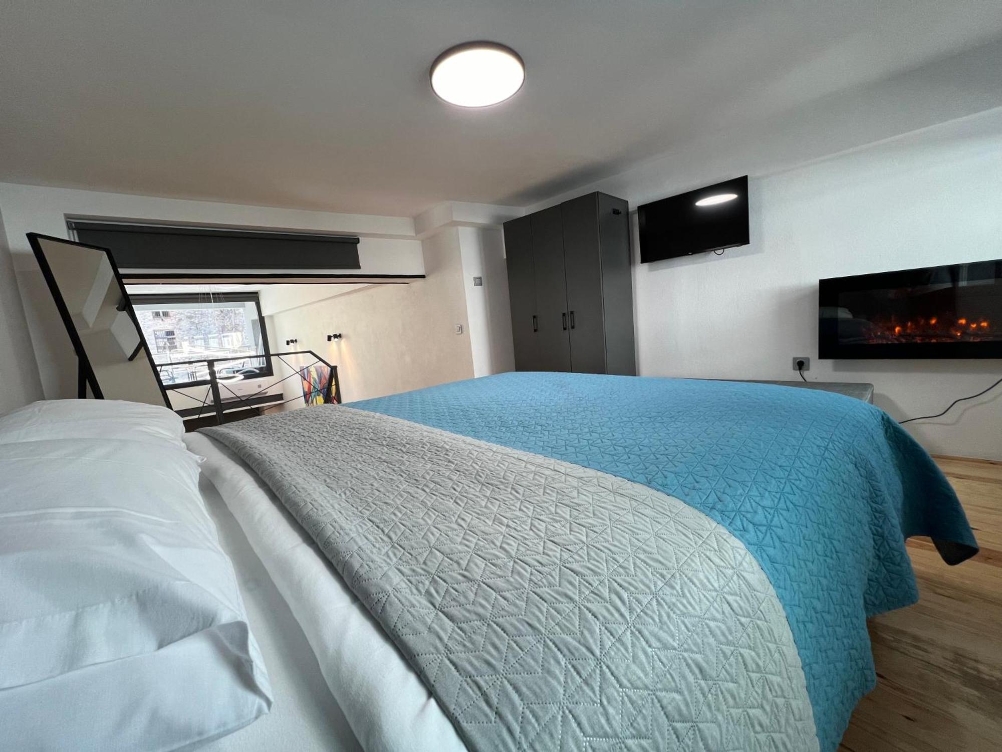 City Center Loft With Private Parking Kavála Exterior photo